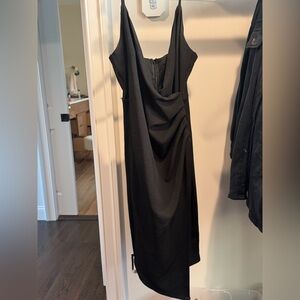 Elegant Black Sleeveless Dress